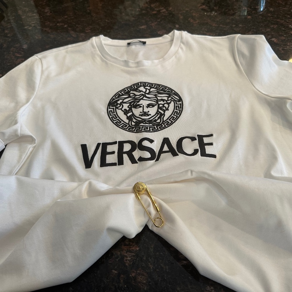 VERSACE White t-shirt, size 42 (small)